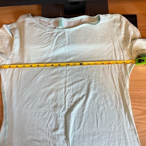 Lululemon Long Sleeve Shirt - SZ 12 - Picture 5 of 6